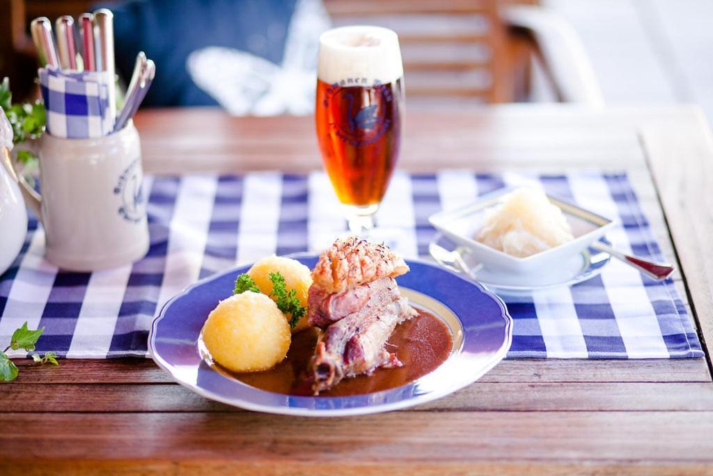 Hotel Brauereigasthof Schwanenbraeu Ebermannstadt Zewnętrze zdjęcie